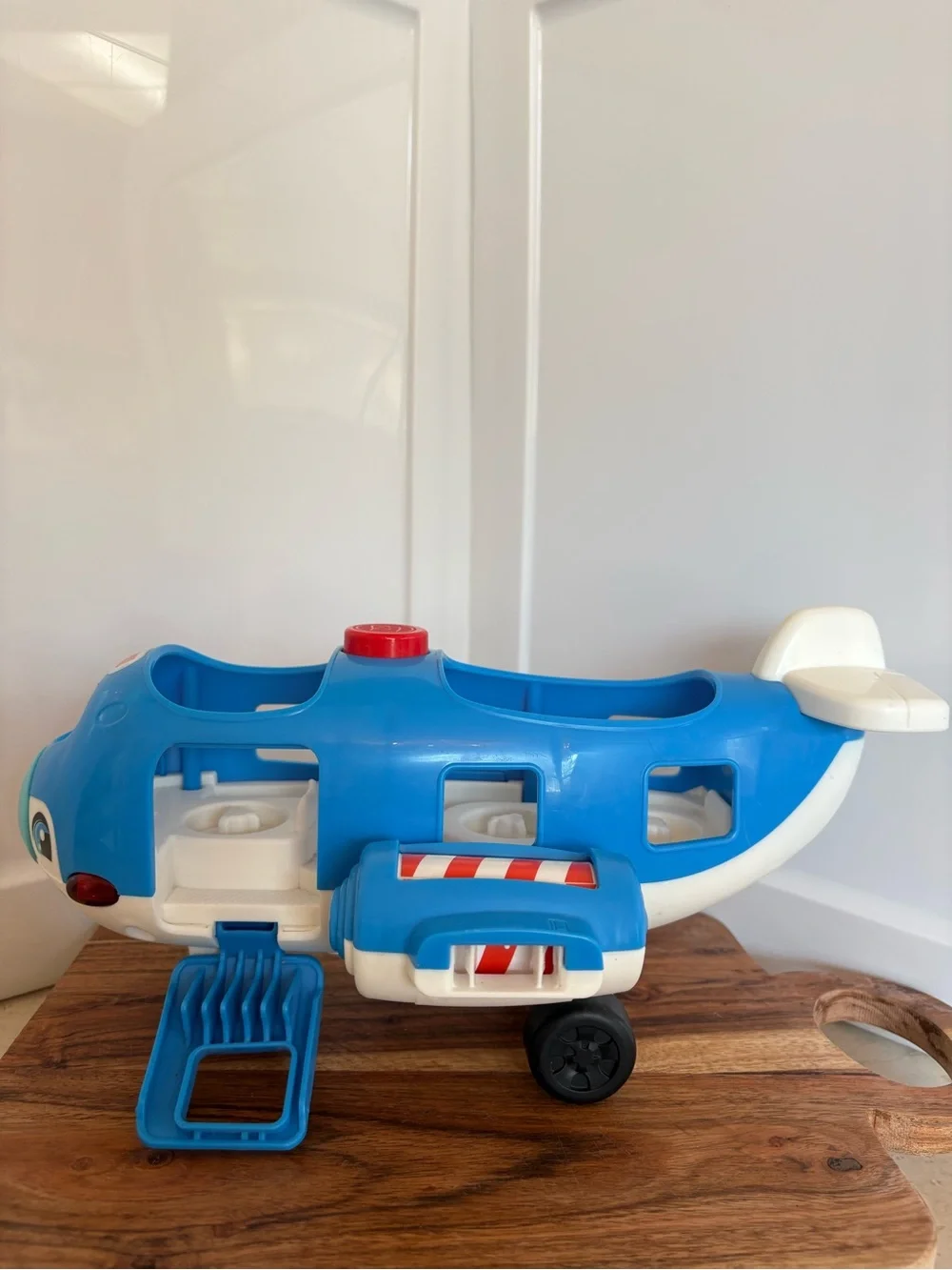 Fisher Price Little People Travel Together Airplane.